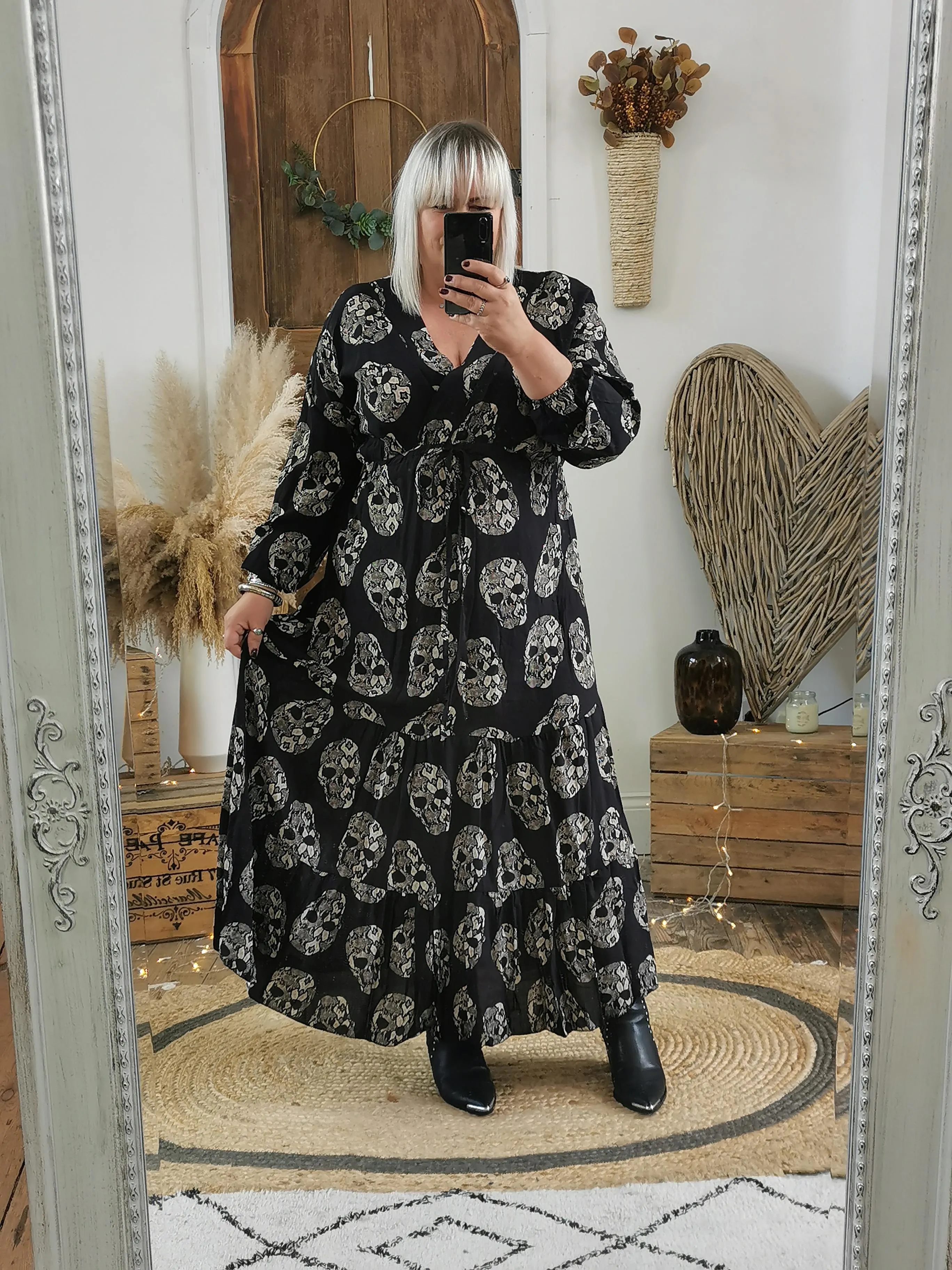 Black Skull Print Midaxi Dress