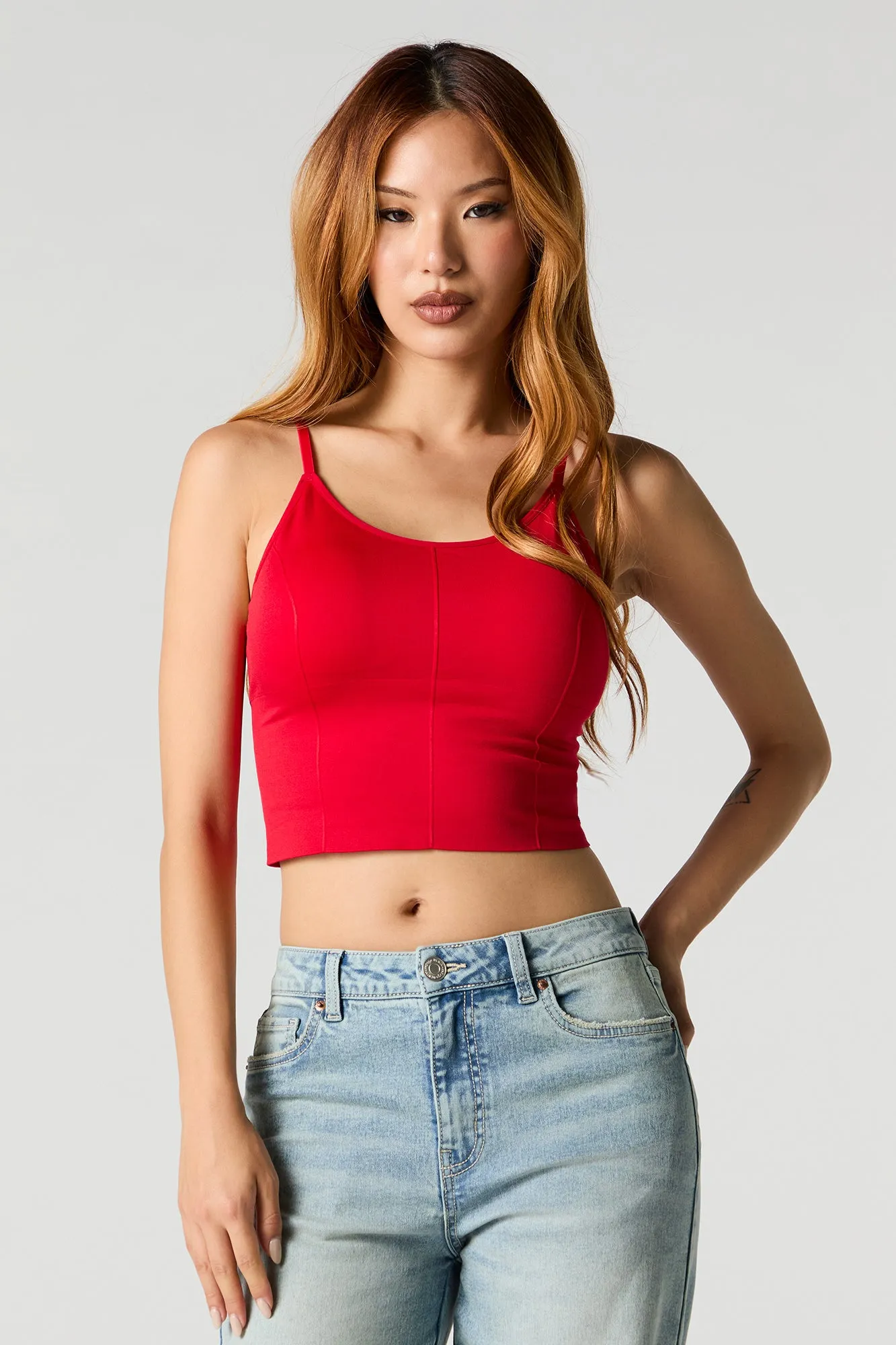 Camisole sans couture avec surpiqûres et bonnets intégrés