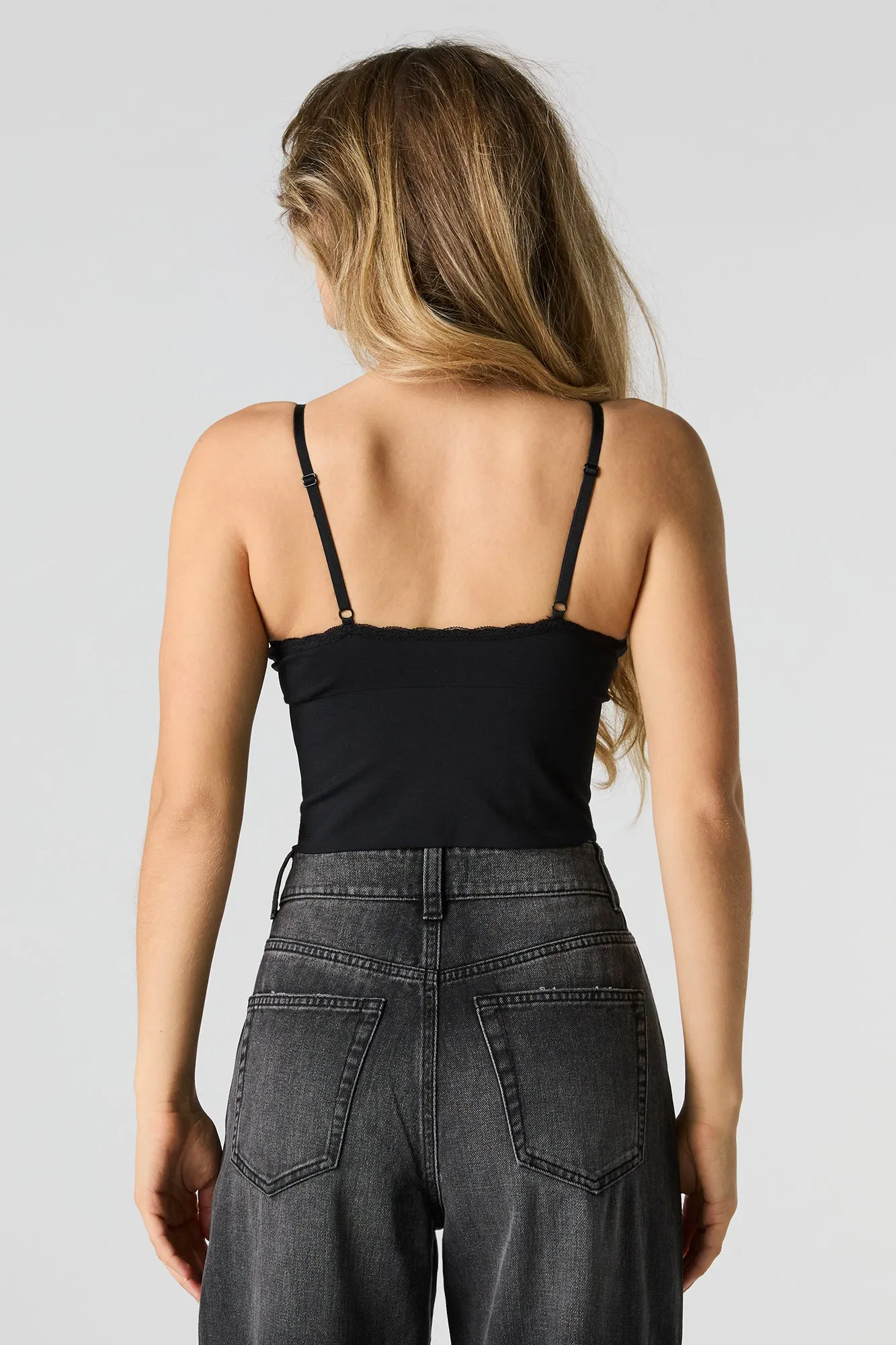 Camisole à soutien-gorge intégré sans couture à bordure en dentelle