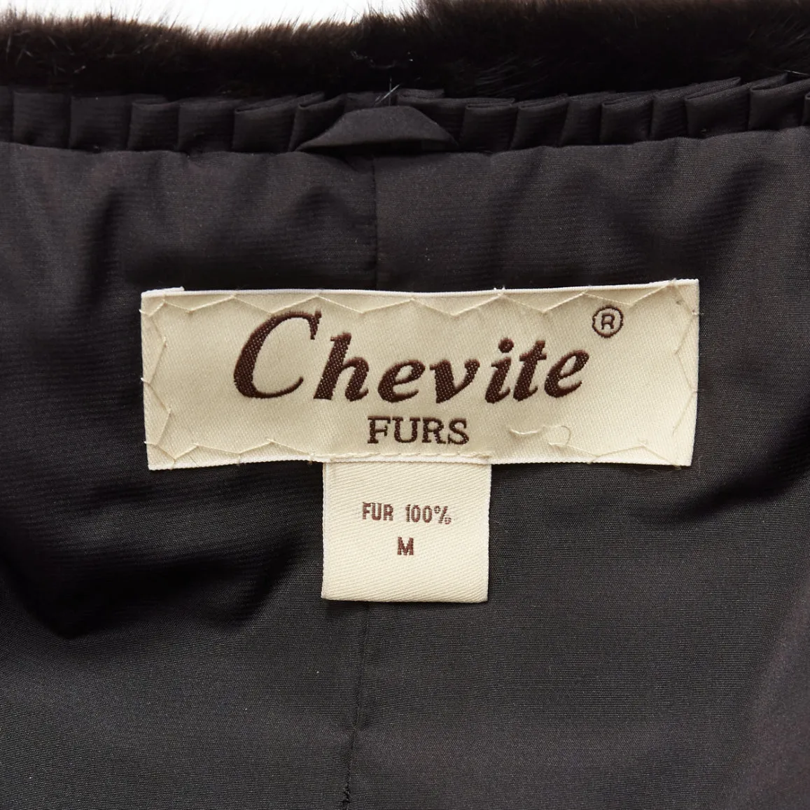 CHEVITTE dark brown genuine fur jewel neck cropped sleeves coat top M