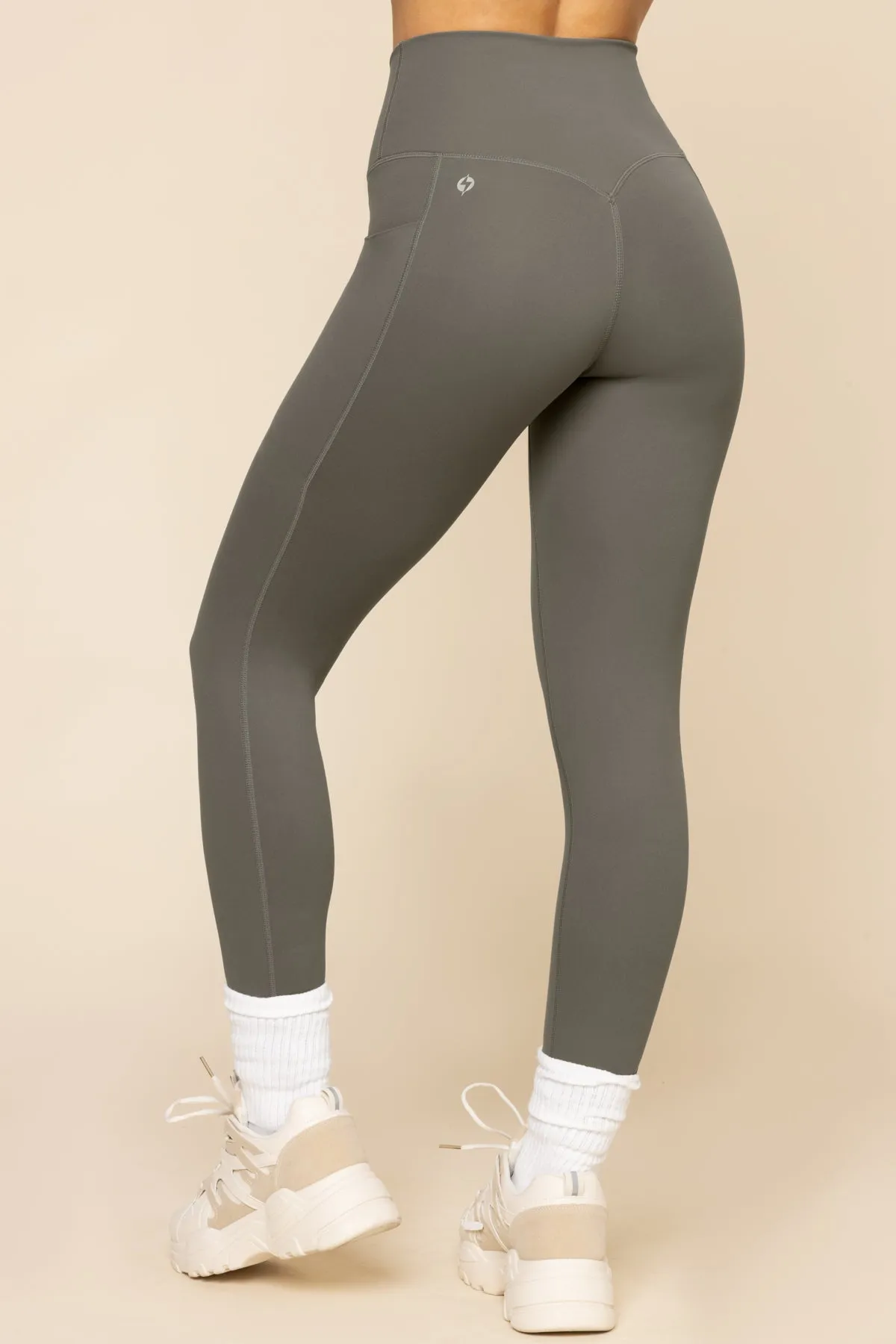 Crisscross Hourglass® Leggings with Pockets - English Ivy