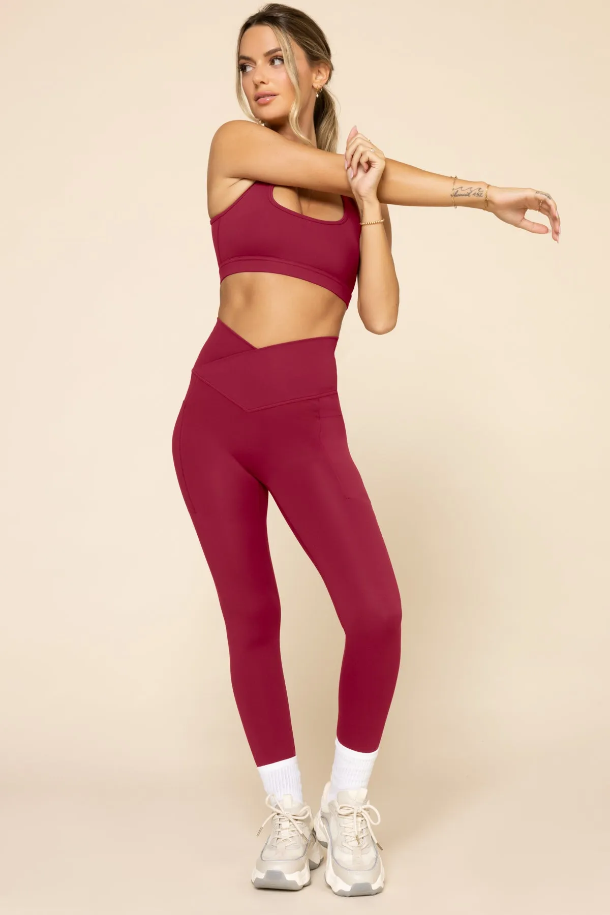 Crisscross Hourglass® Leggings with Pockets - Ruby