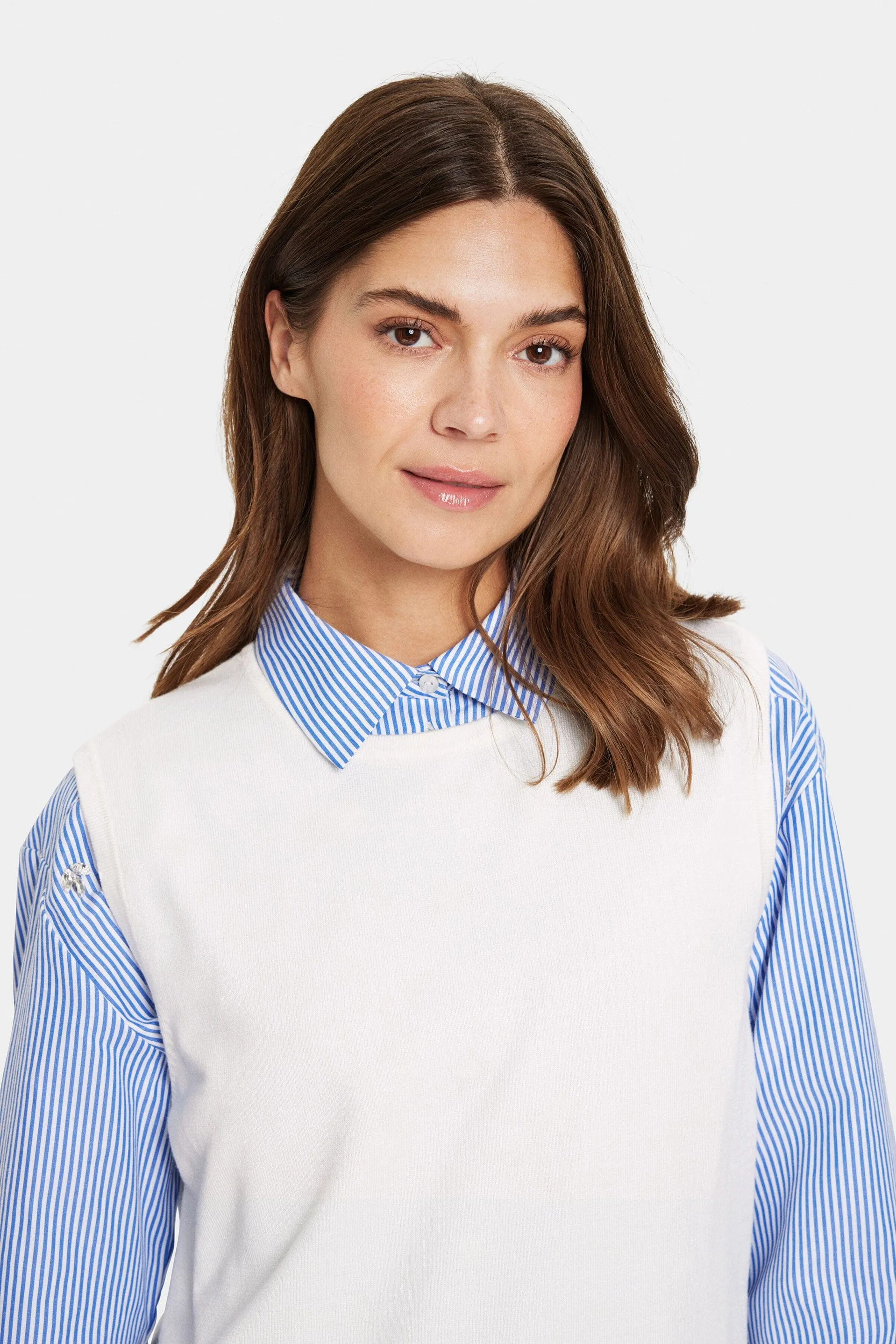Mila Knitted Vest - Ice