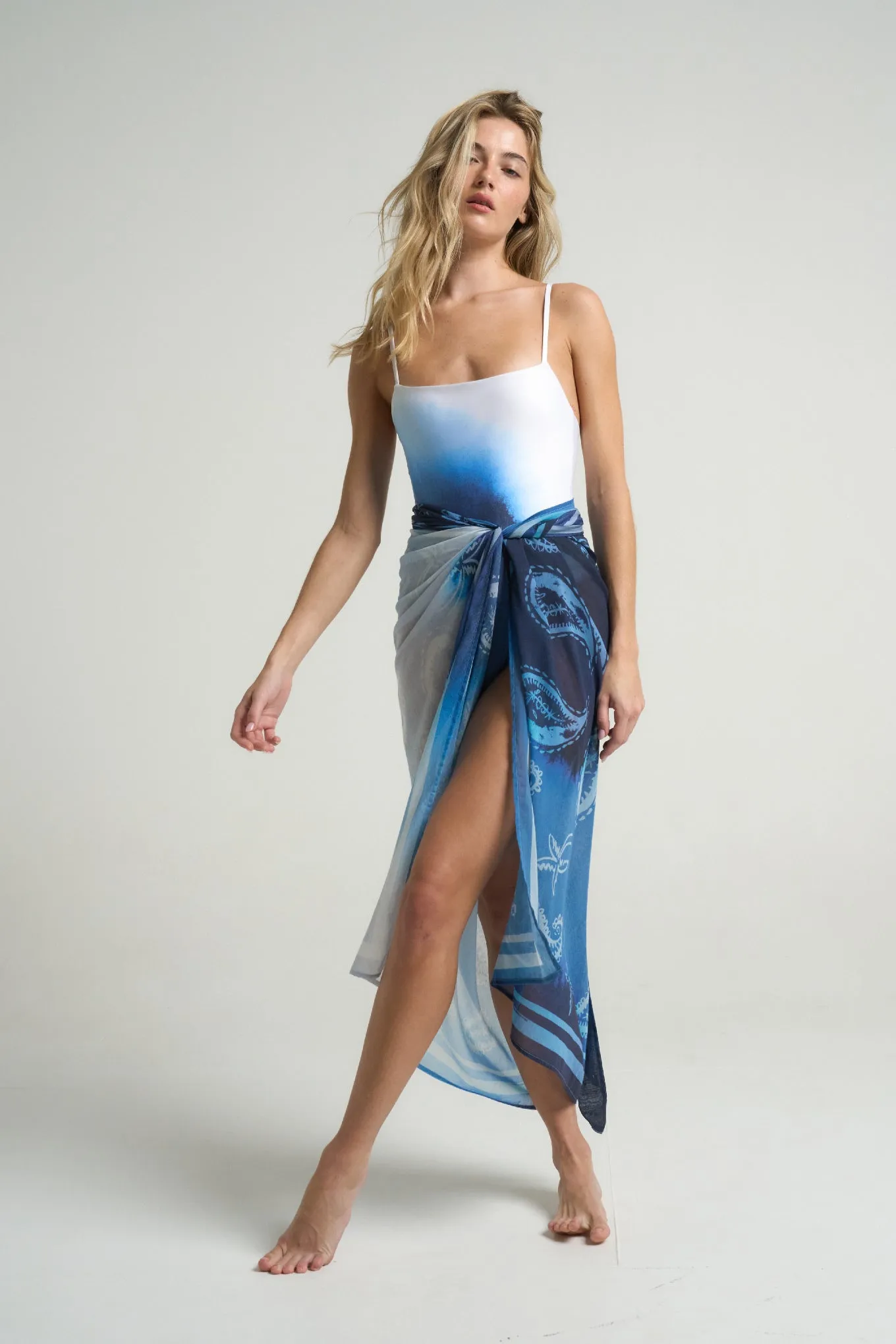 Sarong With Ties Paisley Blue