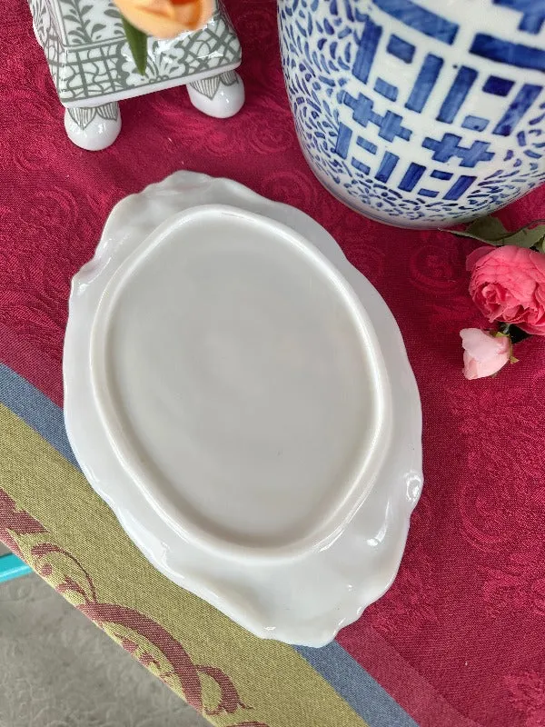 Vintage Milk Glass Cameo Dresser Tray Jenny Lind 1954-1965